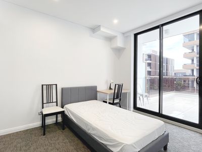 532 / 1 Studio Drive, Eastgardens