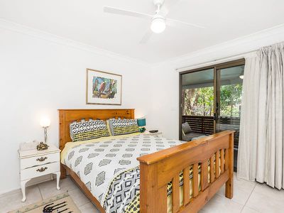 18 Peter Street, South Golden Beach
