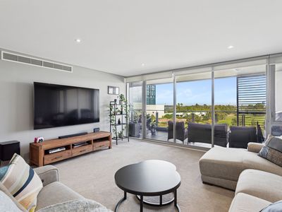 15 / 39-43 Bow River Crescent, Burswood