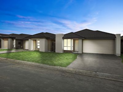 87 Somarvaille Drive, Catherine Field