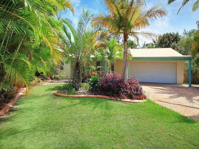 33 Tinaroo Place, Tewantin