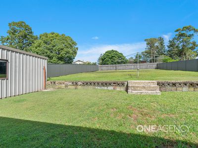 33 Mulgen Crescent, Bomaderry