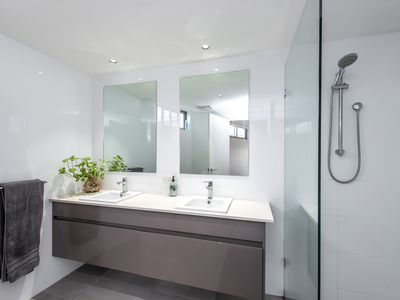 1/6 Nautilus Place, Scarborough