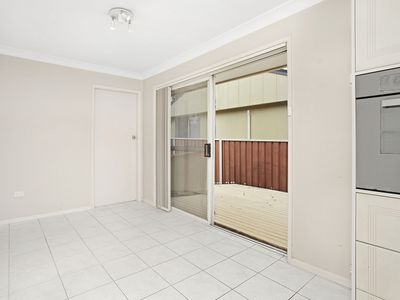 12 Malin Road, Oak Flats