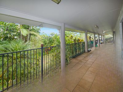 585 Cowley Beach Road, Cowley Beach