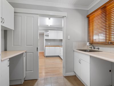 179 Bourke Street, Piccadilly