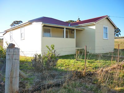 1438 Triangle Flat Road, Rockley