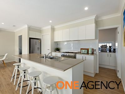 10 Halloran Street, Vincentia