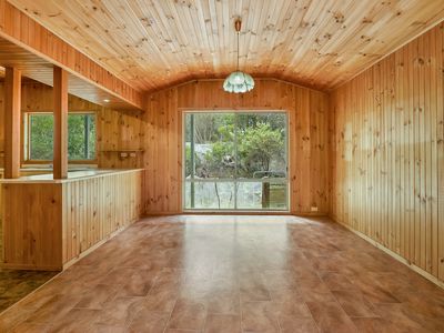 77 Youngs Lane, Heathcote
