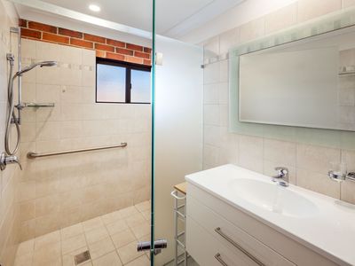 18 Safety Beach Drive, Safety Beach