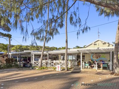 1 Horseshoe Bay Road, Bowen