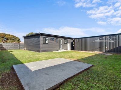 14 Glass Street, Sale