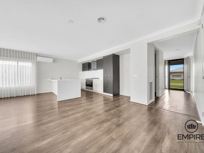 4 Sepia Street, Clyde North