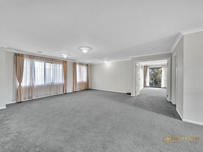 17 Lindberg Street, Manor Lakes