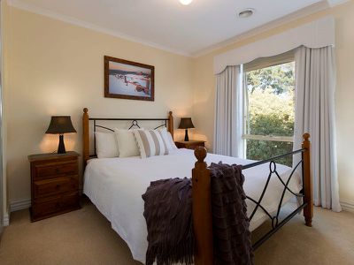 5 Head Court, Seymour