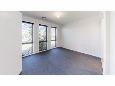 20 Dunheved Circle, Dubbo