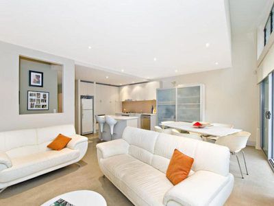 68C Bay Street, Botany