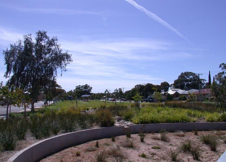 11 Eurunderee Avenue, Seacombe Gardens
