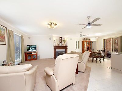 44 Macdougall Road, Golden Square