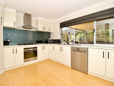 10 Waring Heights  , Baldivis