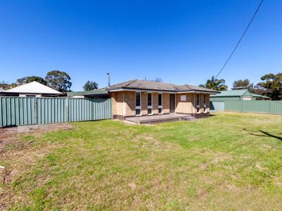 16 Devonshire Tce, Armadale