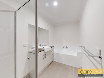 7 Nebula Lane, Cranbourne East