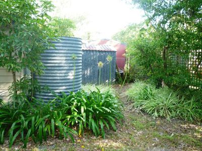 8 Beach Street, Lake Tabourie