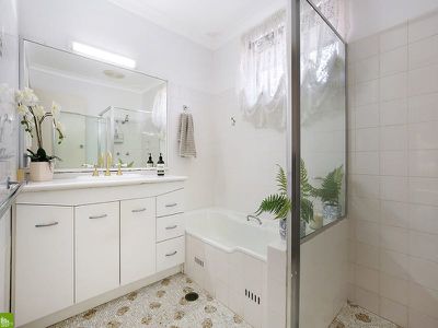 93 Koloona Avenue, Mount Keira