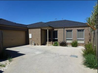 2 / 21 Austin Street, Werribee