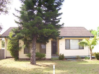 37 Henry Rd, Morisset Park