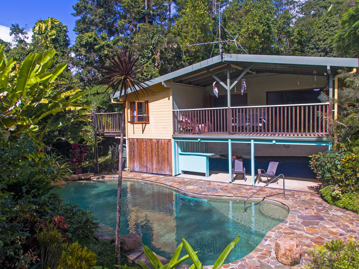 15 Park Avenue, Yungaburra