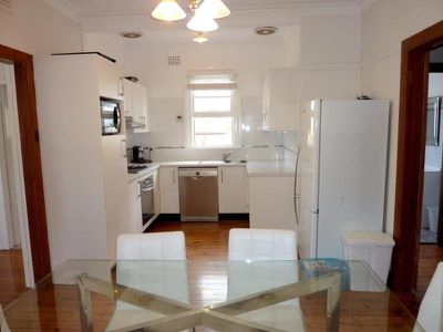 61 Mountview Ave, Beverly Hills