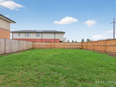 83 Merindah Boulevard, Deanside