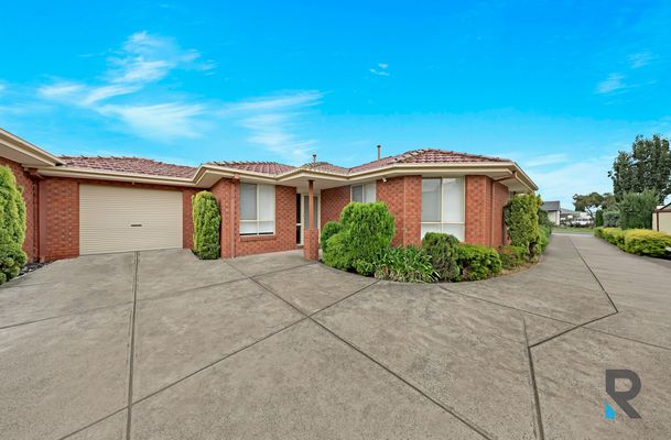 2 / 9 Joffre Street, Broadmeadows