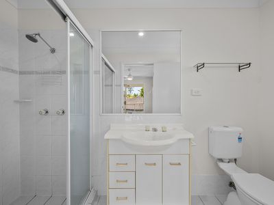 30 / 113-115 Arundel Drive, Arundel