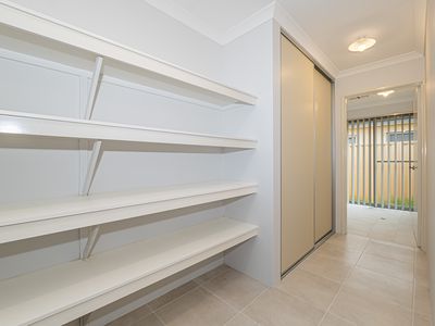 27 Pingaring Court, Byford
