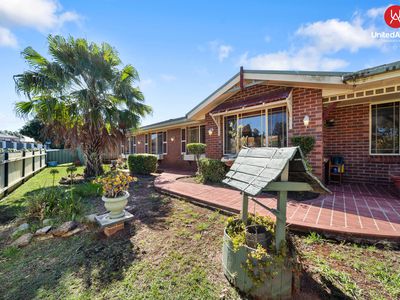 2 Horningsea Park Drive, Horningsea Park