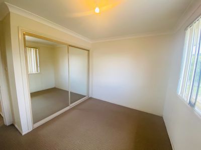 3 / 2A Benney Avenue, Figtree