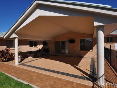 11 Nepean Place, Dubbo
