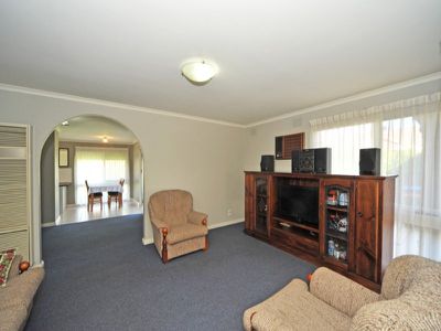 15 Burvale Court, Epsom