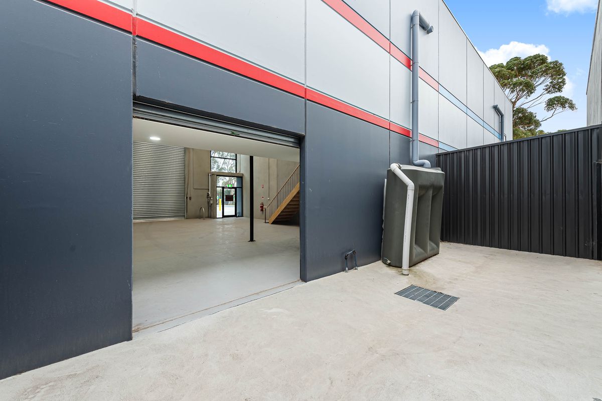 34 Moonah Circuit, Brooklyn