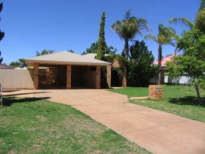 33 Rainsford Loop, Boulder