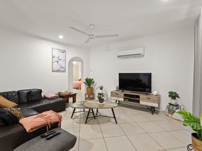 2 / 2 Robert Street, Broome