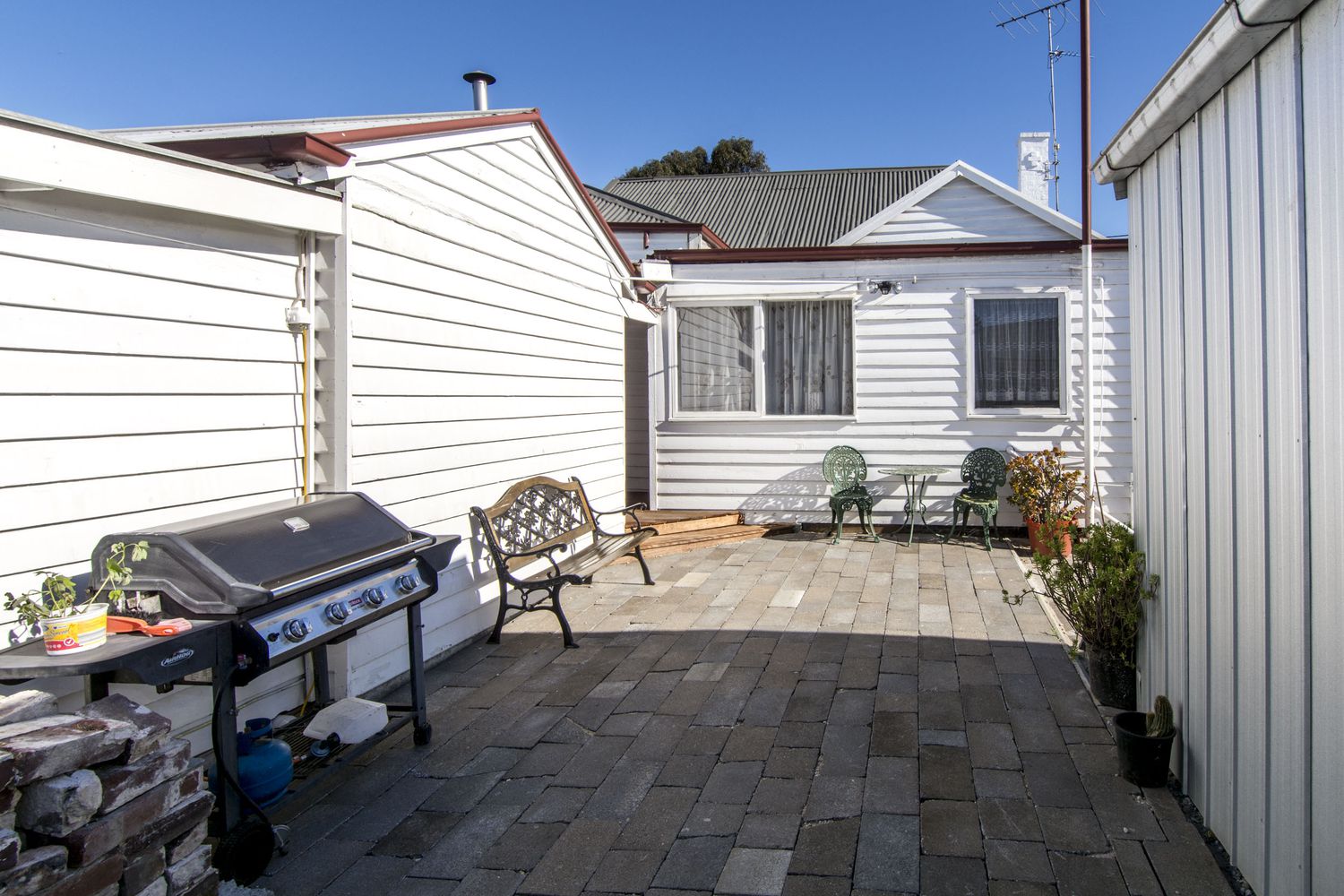 53 Lynott Street, Horsham