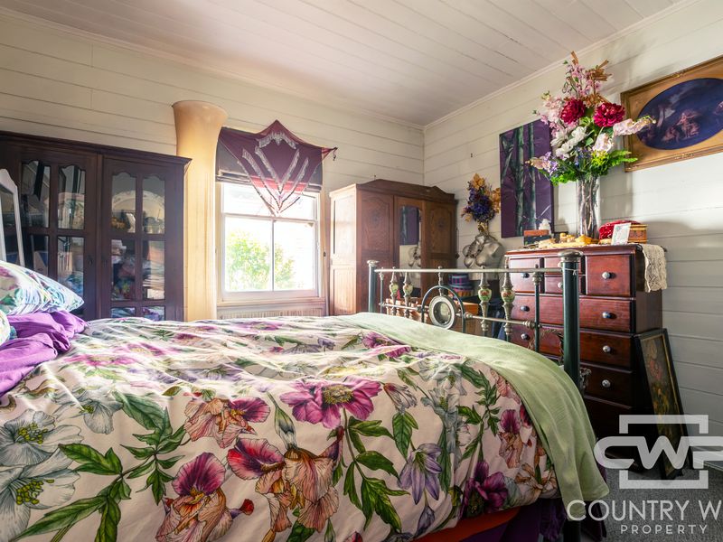 117 Moore Street, Emmaville