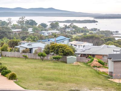 9 Raheen Drive, Mallacoota