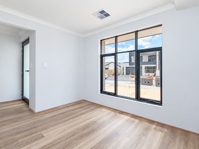 66 Destino Loop, Southern River