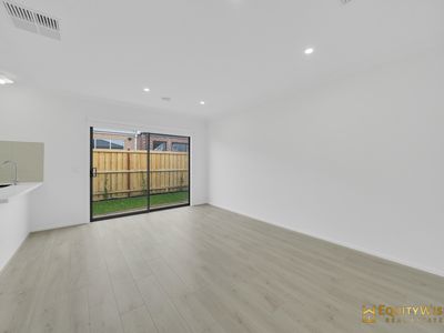 30 Greyhound Drive, Wyndham Vale