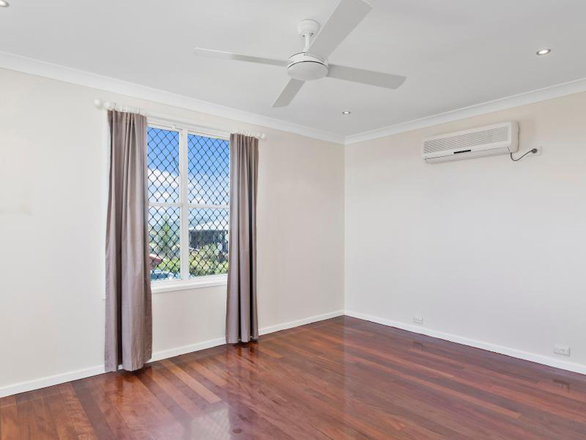 32 Lakeview Terrace, Bilambil Heights