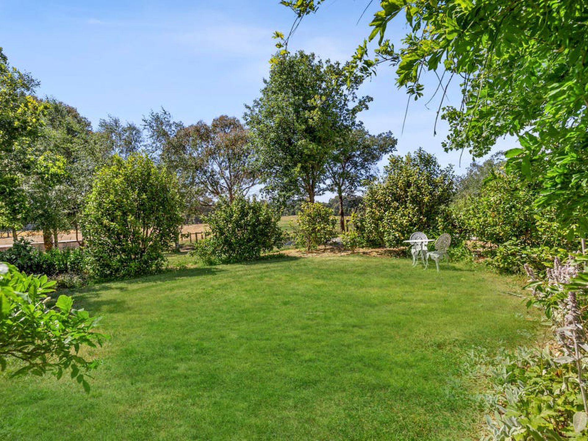 254 Newtons Lane, Trentham
